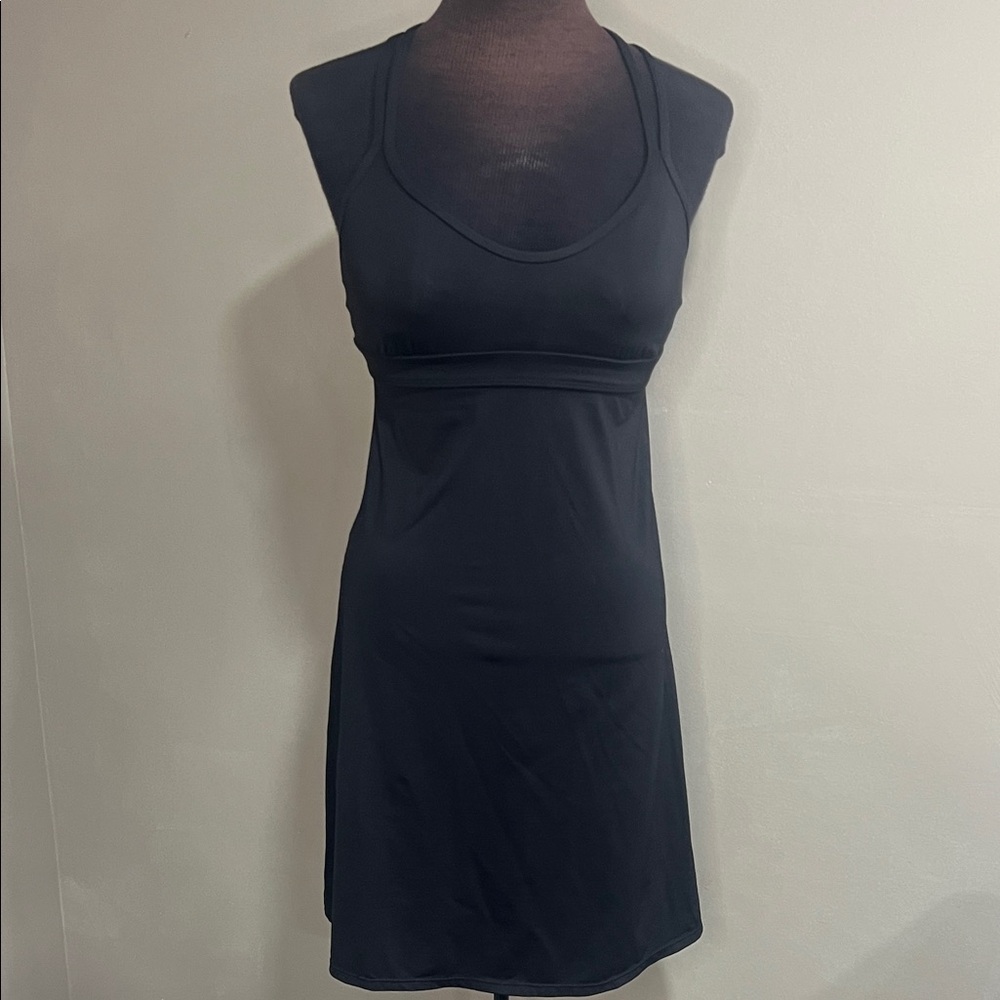 Athleta Black Sleeveless Dress with built in bra size
Small